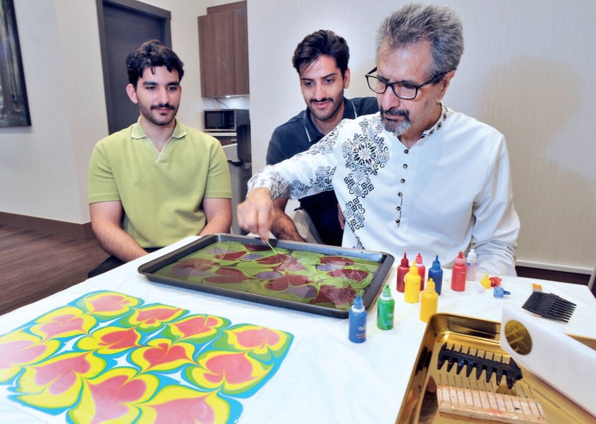 Art became his healing after brain tumour. Now he's helping seniors find theirs.