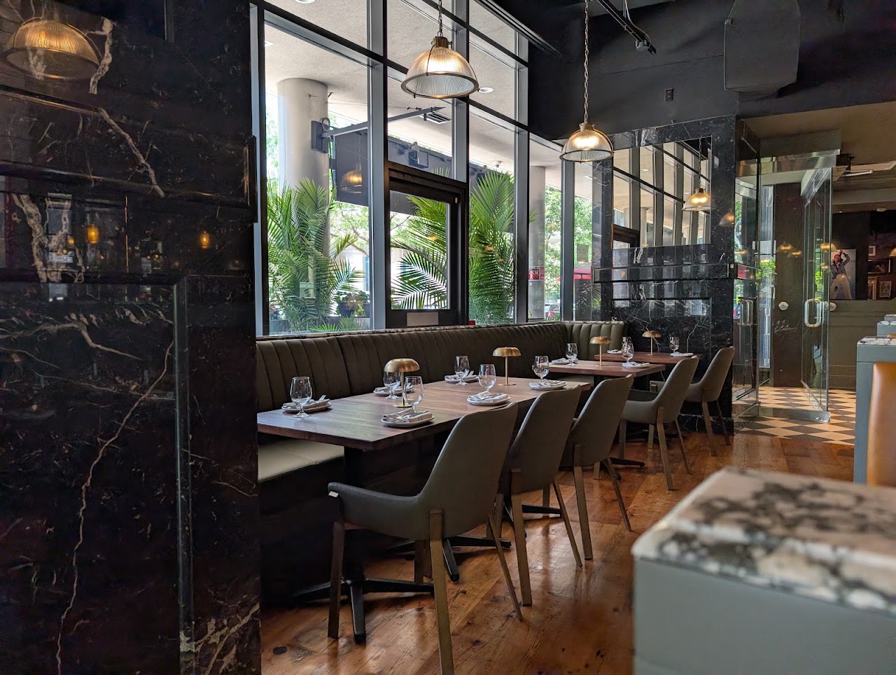 Bar Butcher brings wallet-friendly steakhouse dining to Bay Street at former Miller Tavern