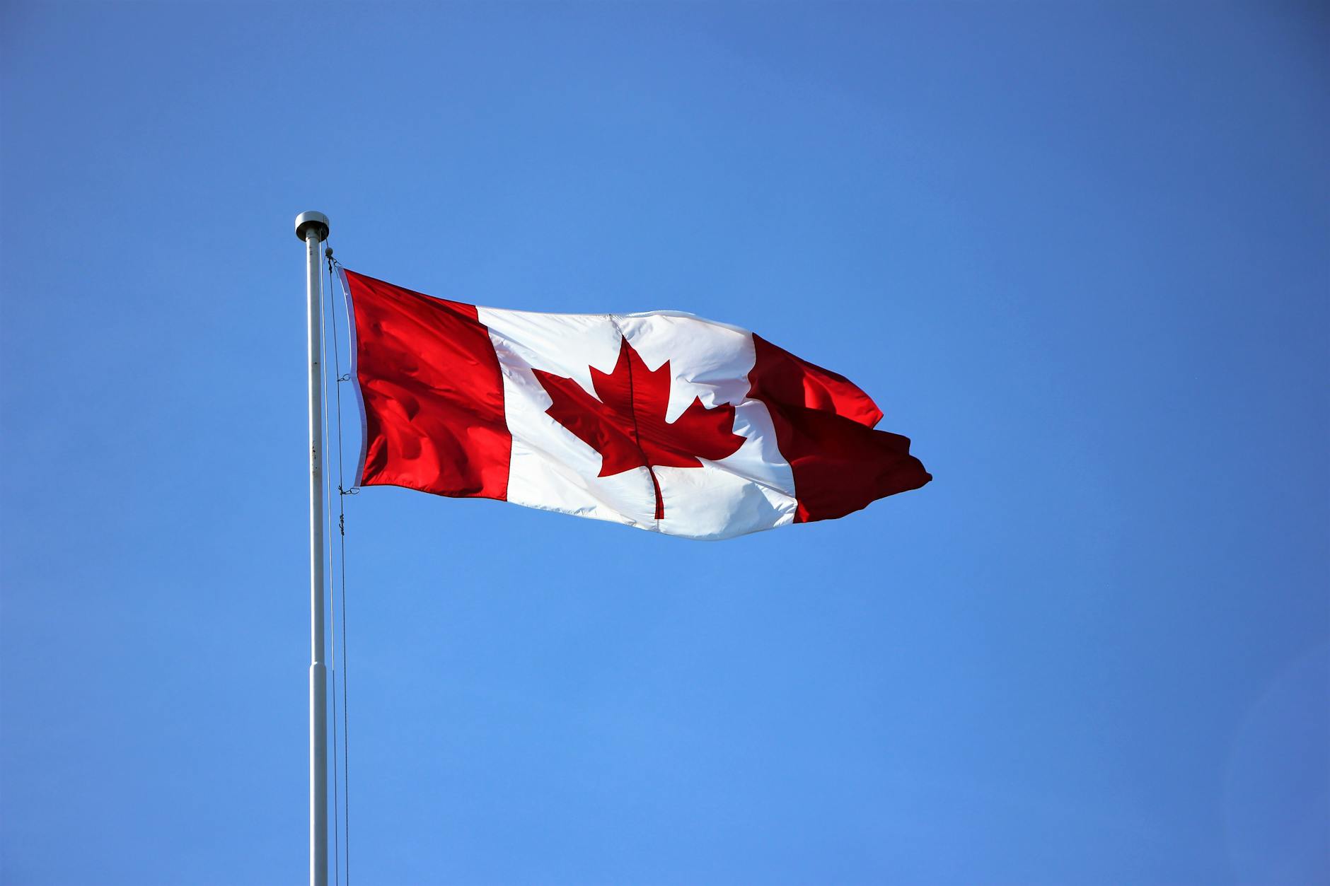 Canada's travel bans on Ebola-affected countries widen divide