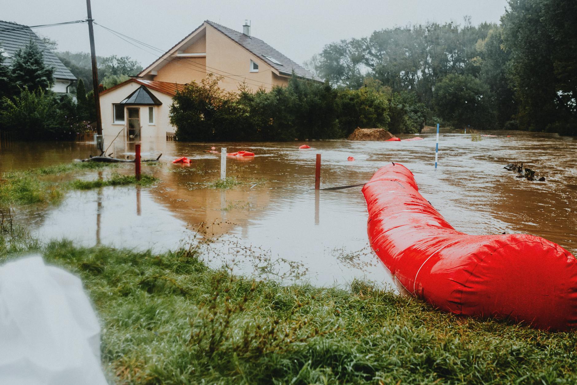 Heavy rain floods basements across Edmonton region