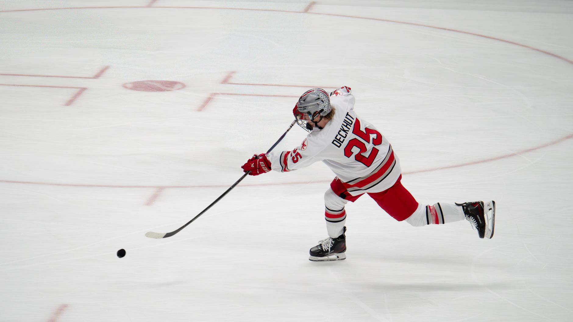 Habs pick 28th overall as Leafs land McKenna first in NHL draft