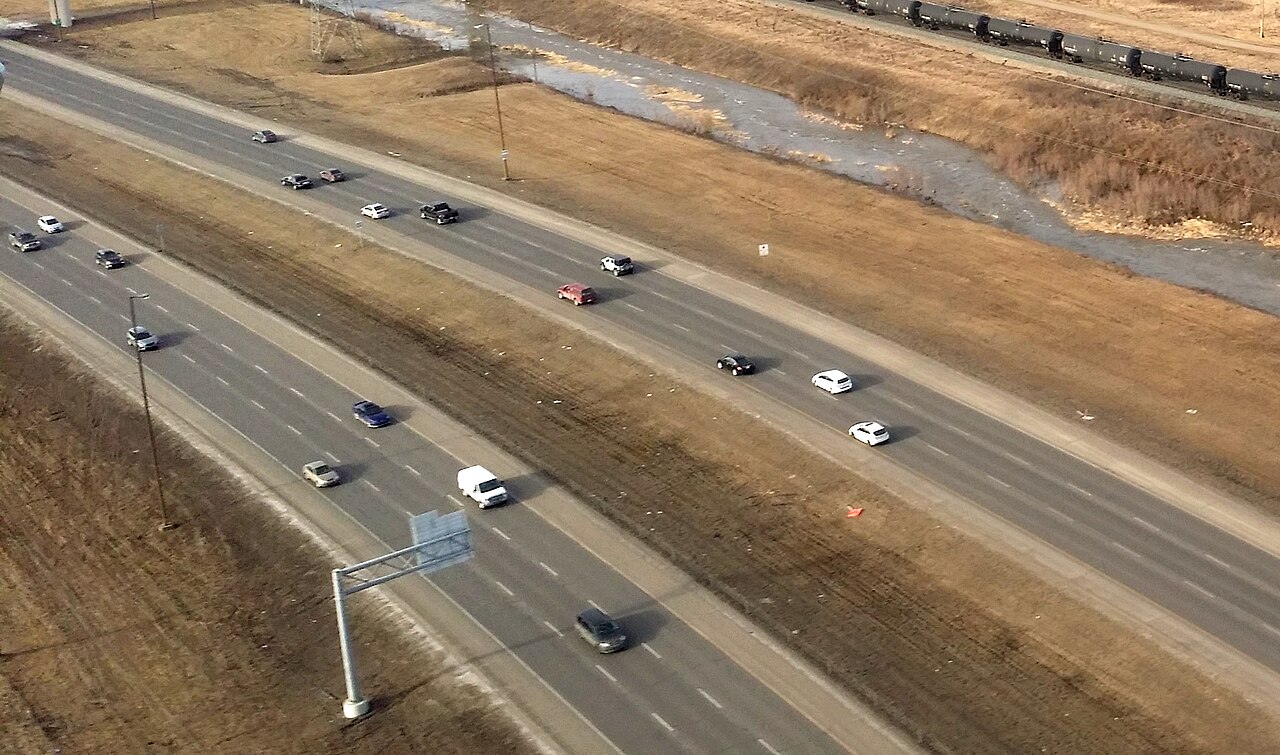 Highway 2 traffic cameras show road conditions south of Calgary toward Okotoks