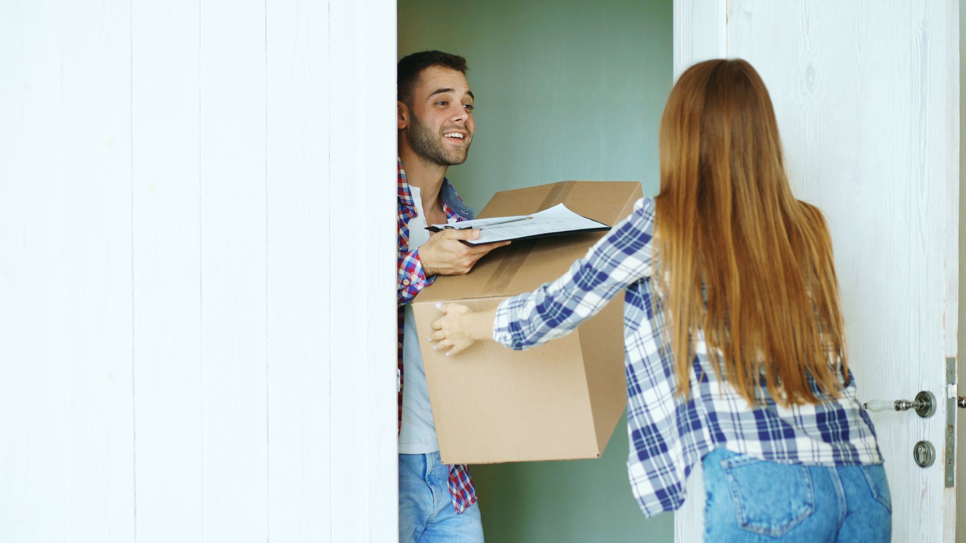 Montreal boosts rent assistance ahead of Moving Day