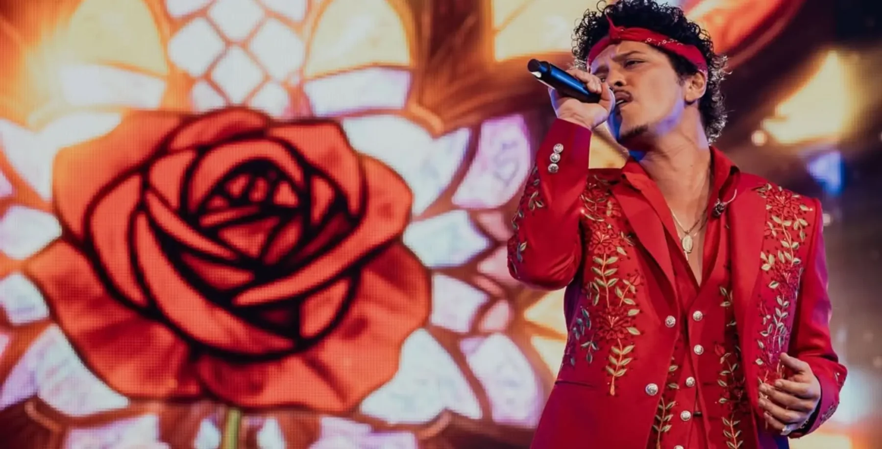 Bruno Mars concert cut short by Toronto's 11 p.m. noise bylaw