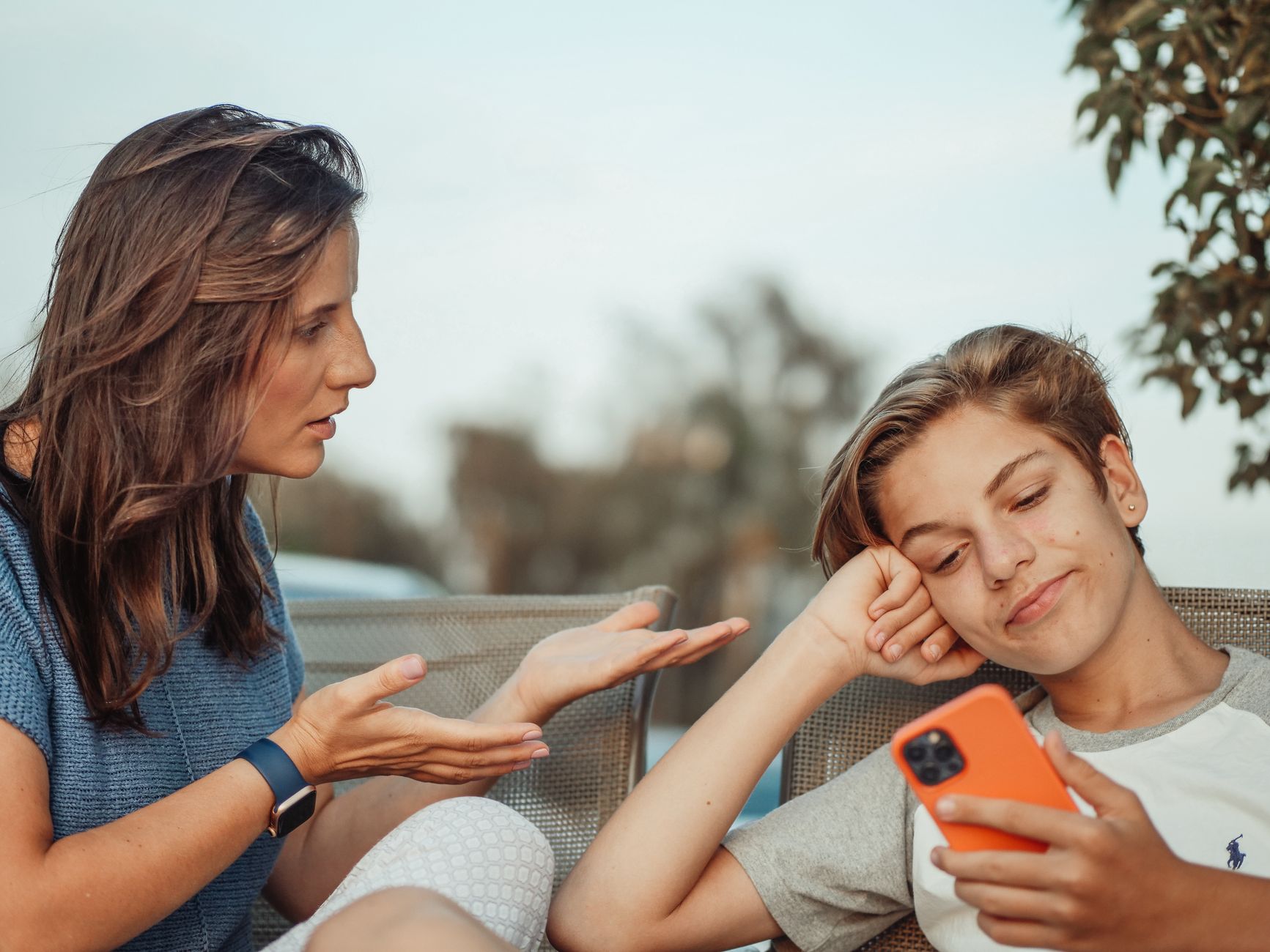 Meta alerts parents when teens discuss suicide or self-harm with AI chatbot