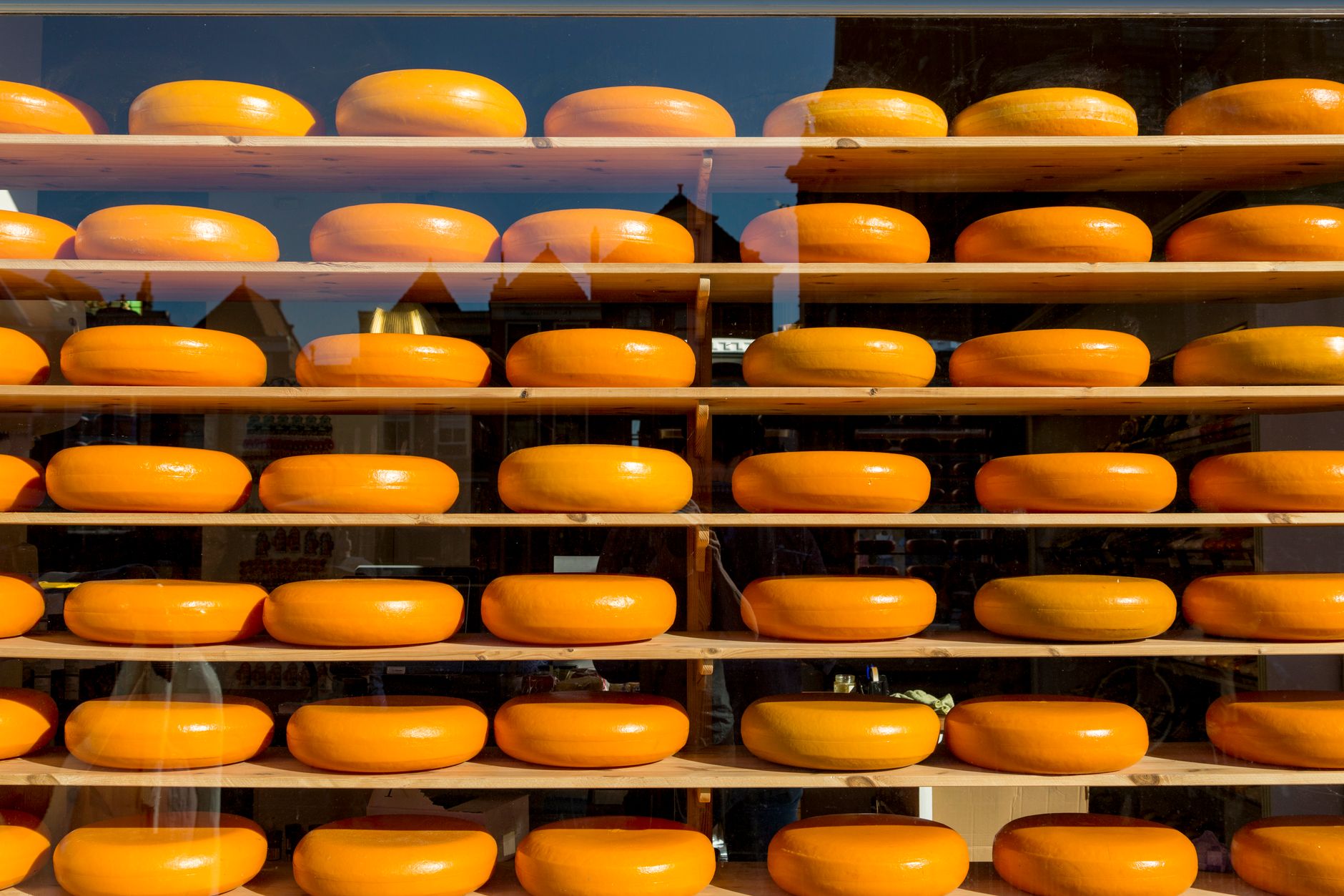 Cheese product alert: Staphylococcus aureus detected in Quebec-made Grondines and Lachevrotière
