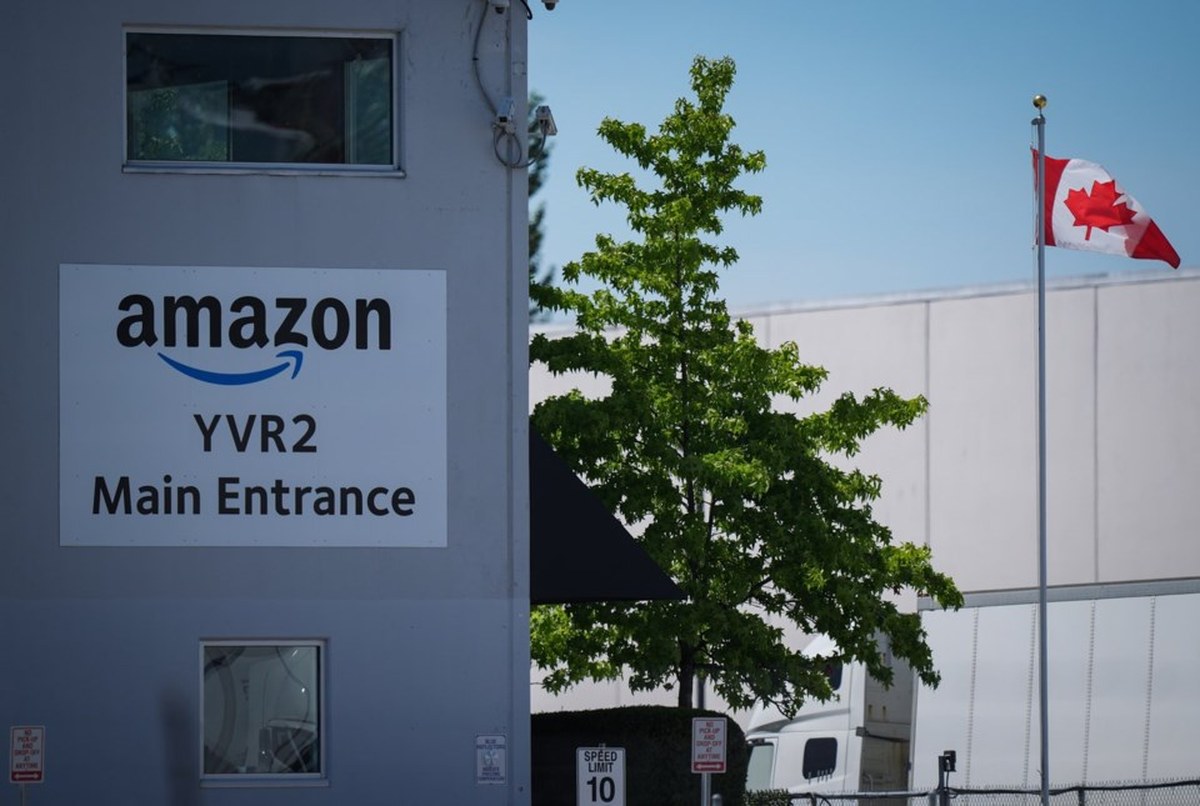 Amazon blamed for bargaining breakdown at unionized B.C. warehouse