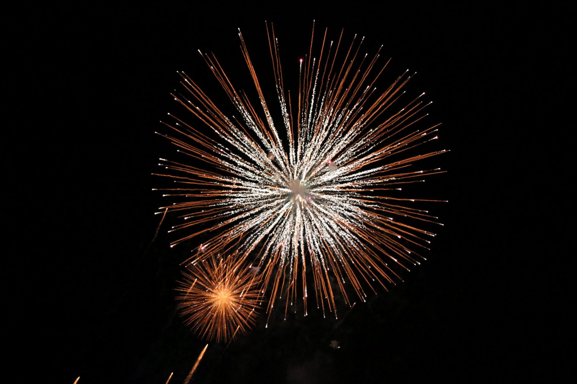 Butchart Gardens cancels fireworks show Saturday due to B.C. wildfire state of emergency
