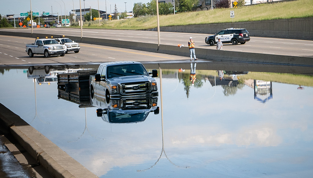 Severe thunderstorm floods Edmonton streets, closes major roads Saturday night