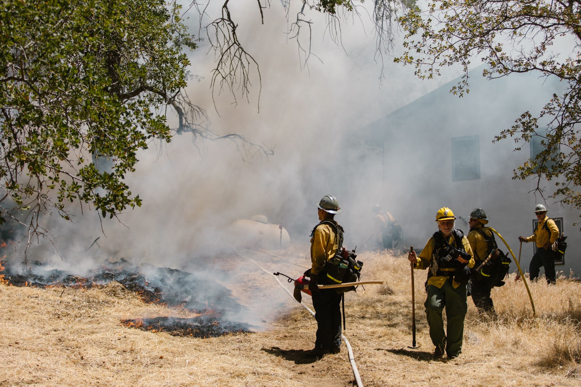 5,000 firefighters battling nearly 1,000 wildfires across Canada in one of worst seasons on record