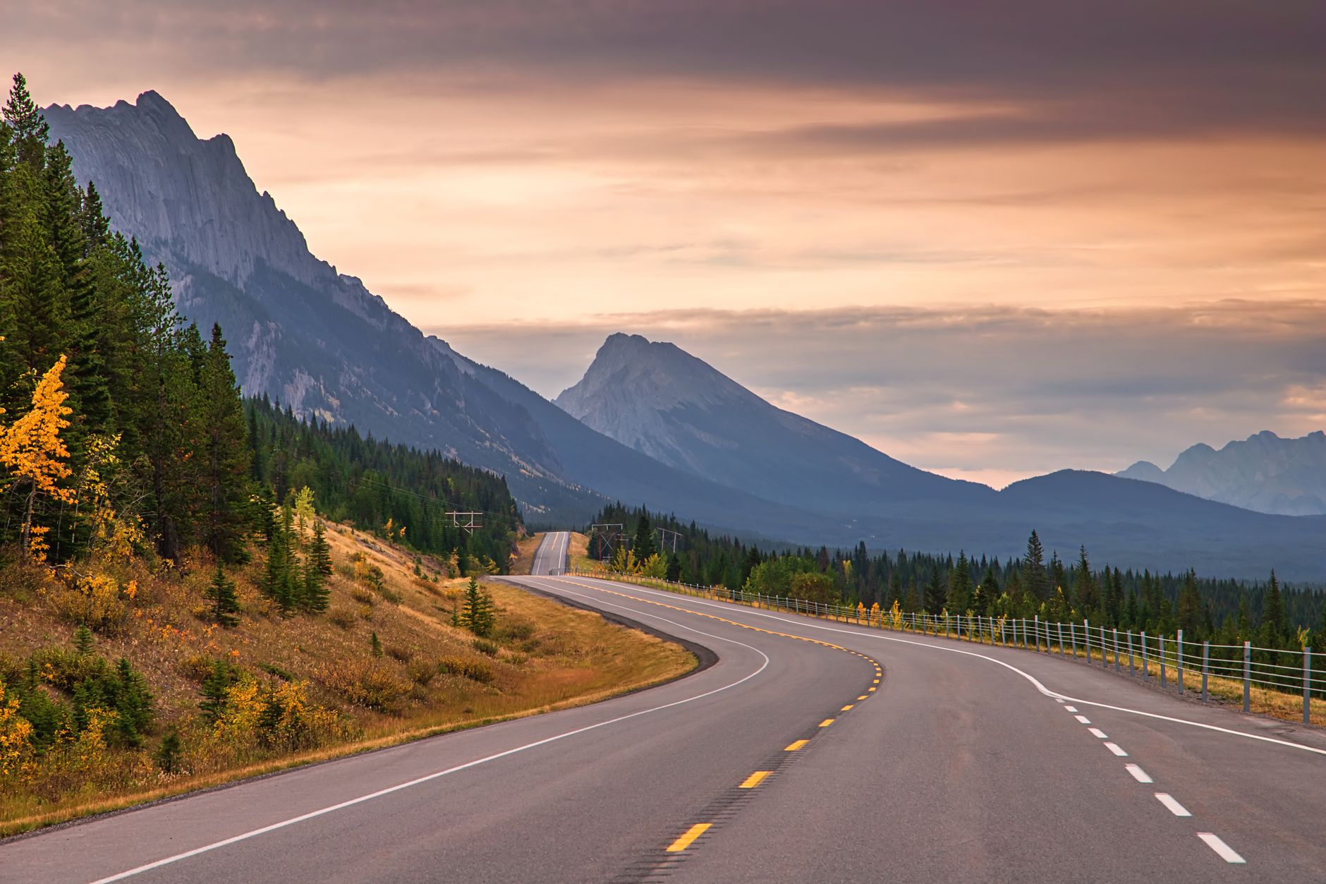 Highway 742 to Kananaskis targeting mid-August reopening after June rockfall closure