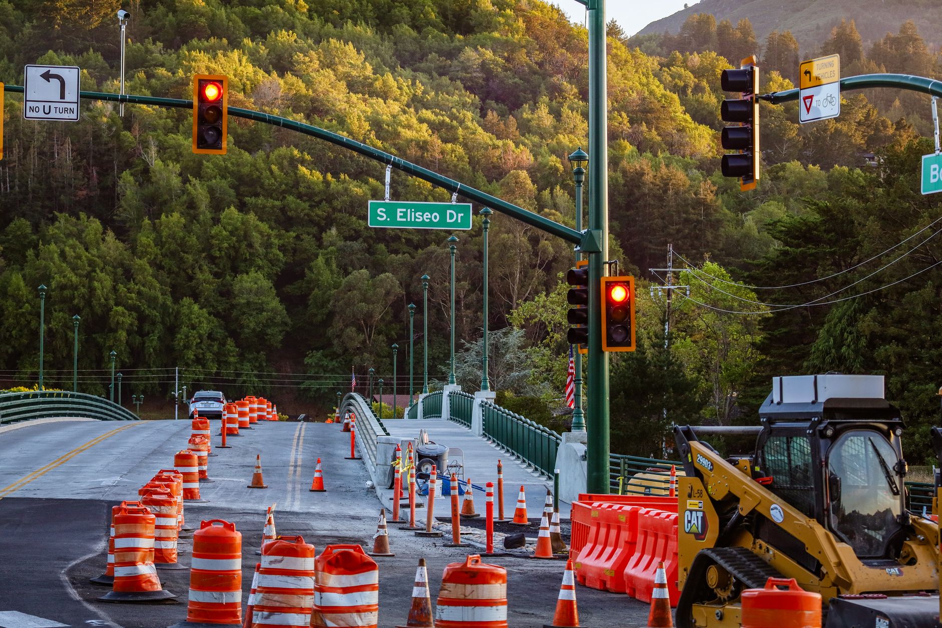 Highway 25 closed overnight for lane-light repairs