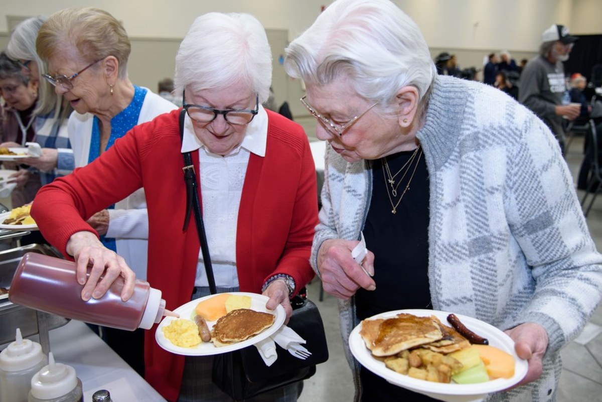 Okotoks kicks off Seniors' Week with free pancake breakfast