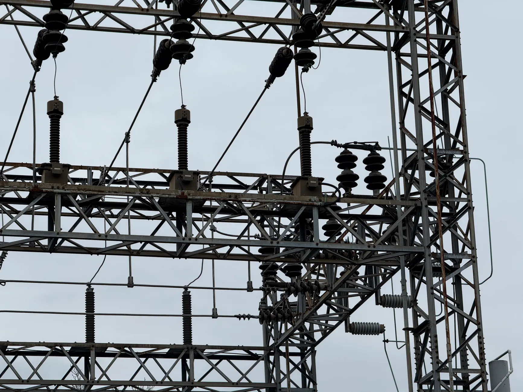 B.C.'s new industrial projects face 90% electricity shortfall