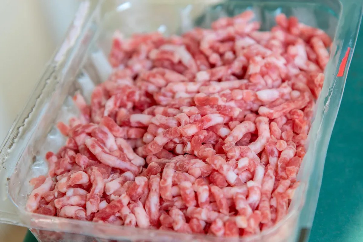 Ground meat recall issued for downtown grocery store