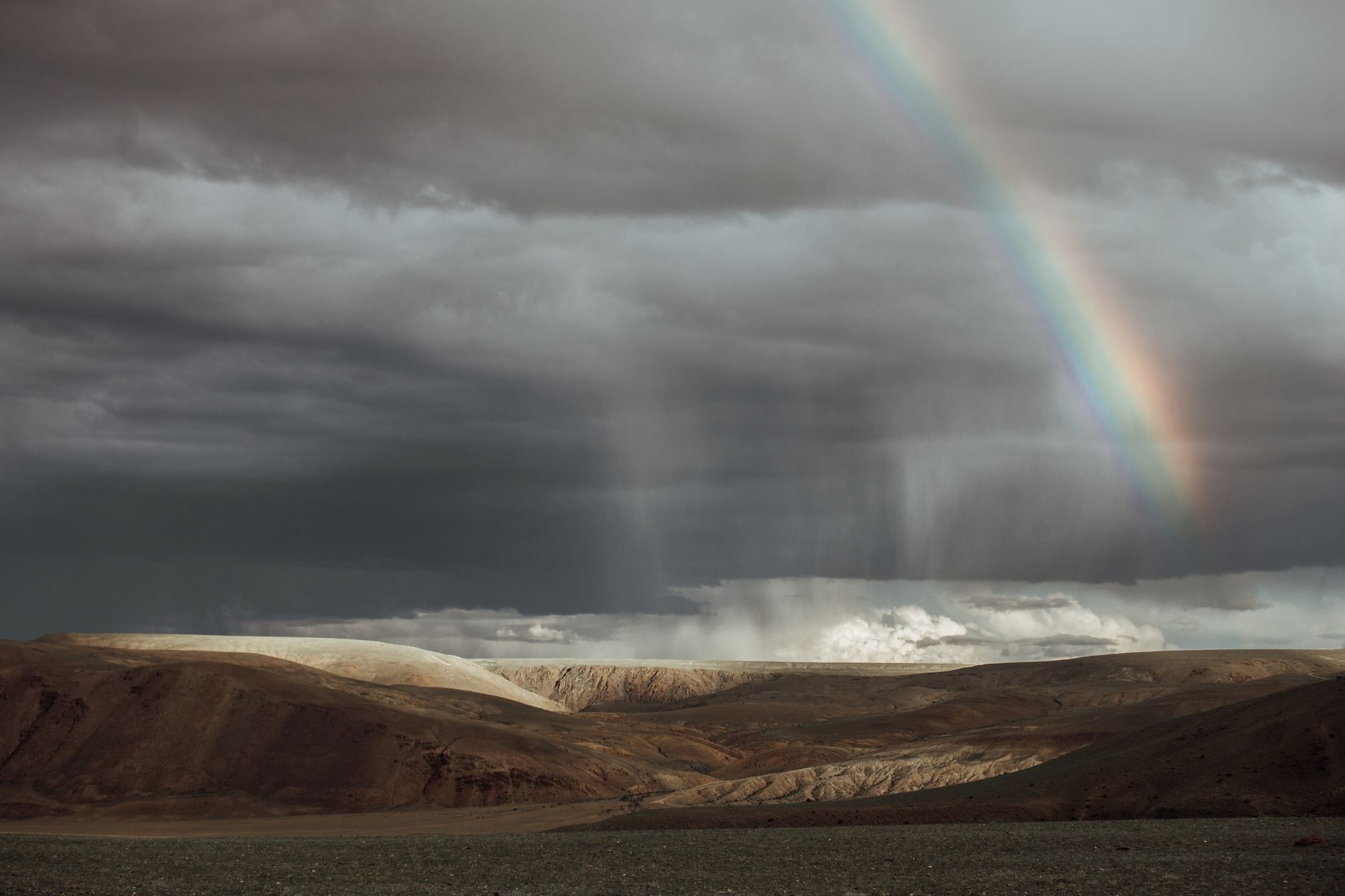 How do clouds drop so much rain on Edmonton so quickly? CBC meteorologist explains