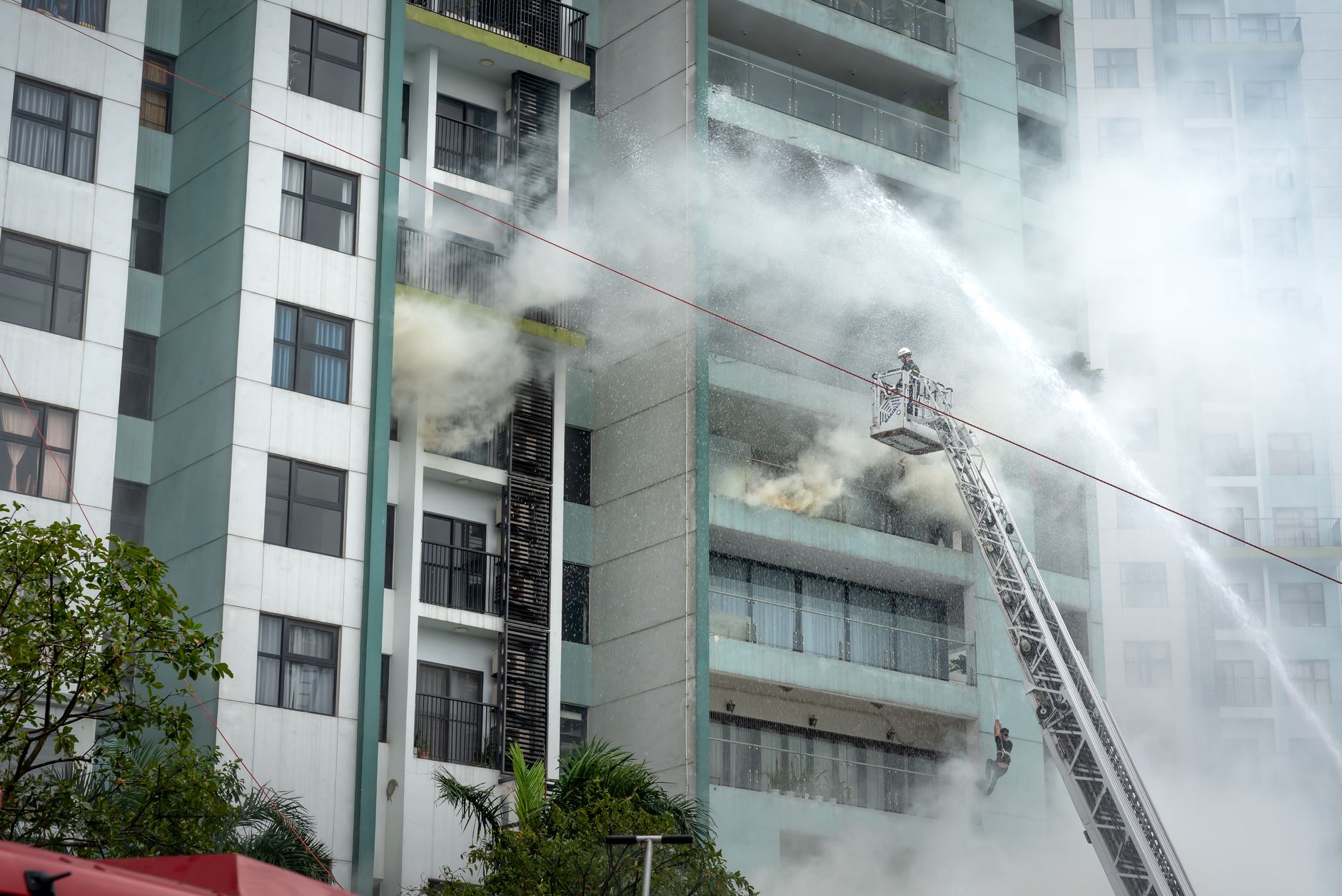 Two-alarm fire at North York apartment building displaces 18 units, man arrested