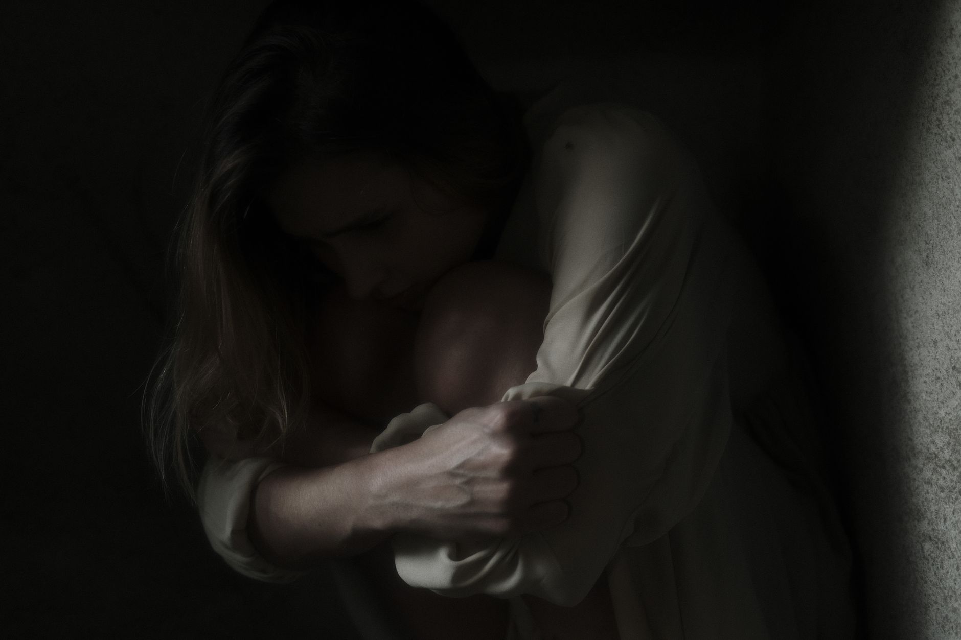Samantha Adams mines grief with dark humour at Fringe