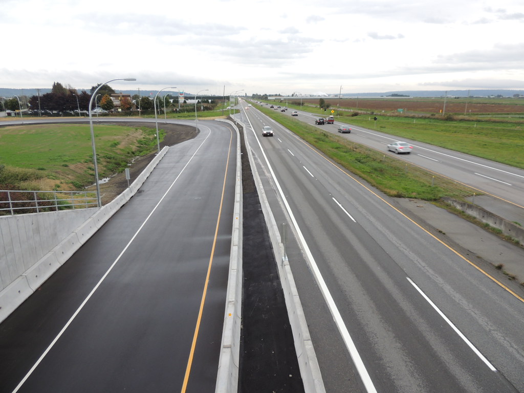 Fatal multi-vehicle collision closes Ladner Trunk Road in Delta Wednesday