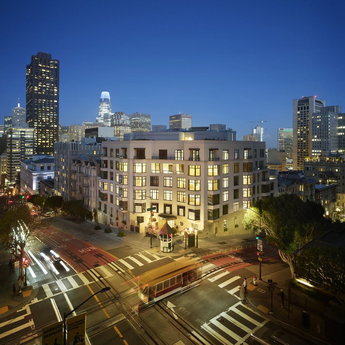 Developer proposes 2,627 units for Oakridge Transit Centre site
