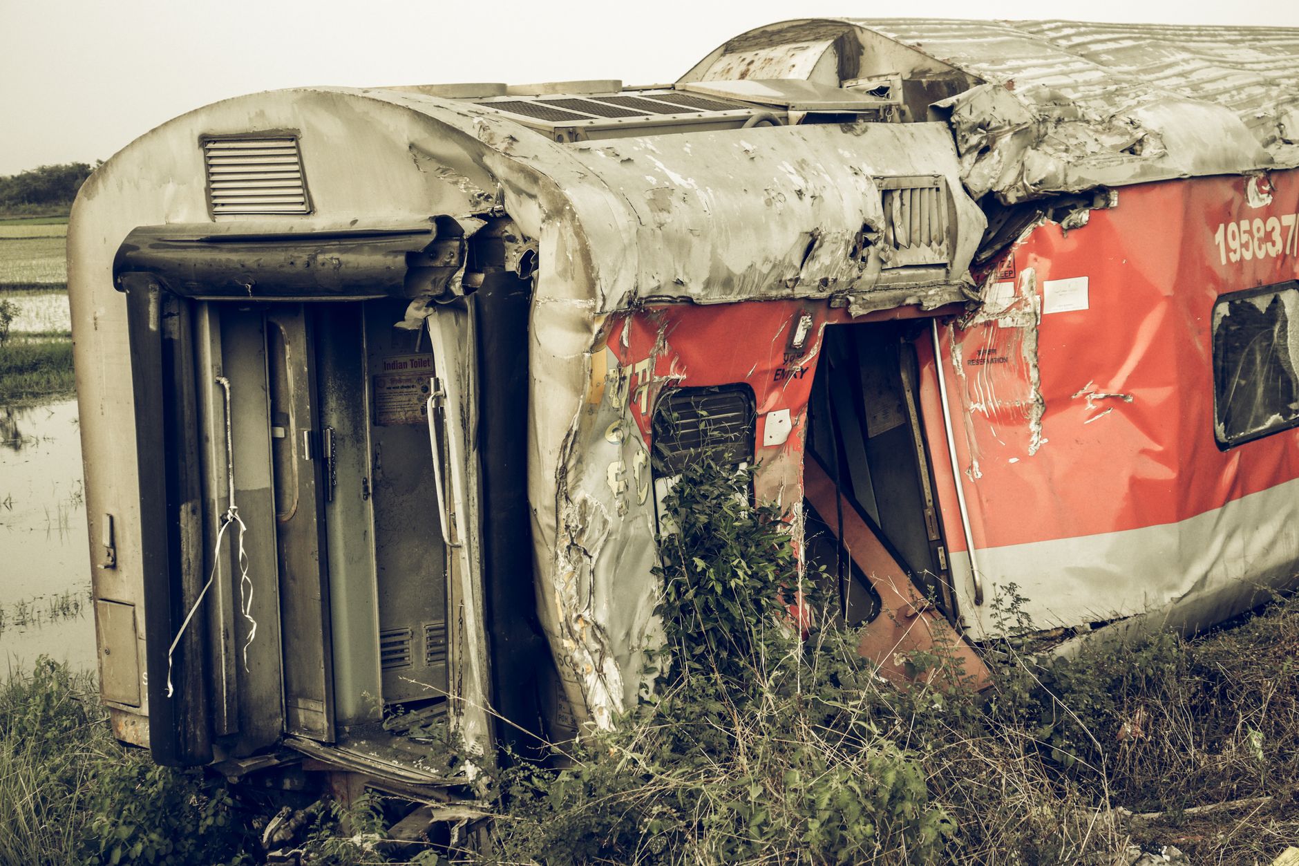 CN trains resume in Repentigny after weekend derailment; company goes door-to-door to reassure residents