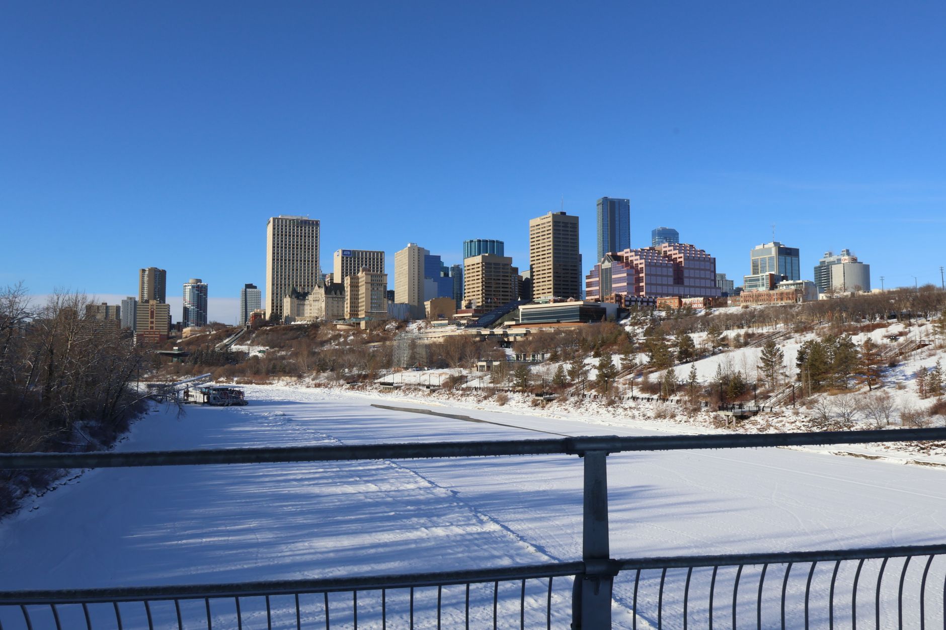 Separatism is already chilling Edmonton's investment, Chamber warns