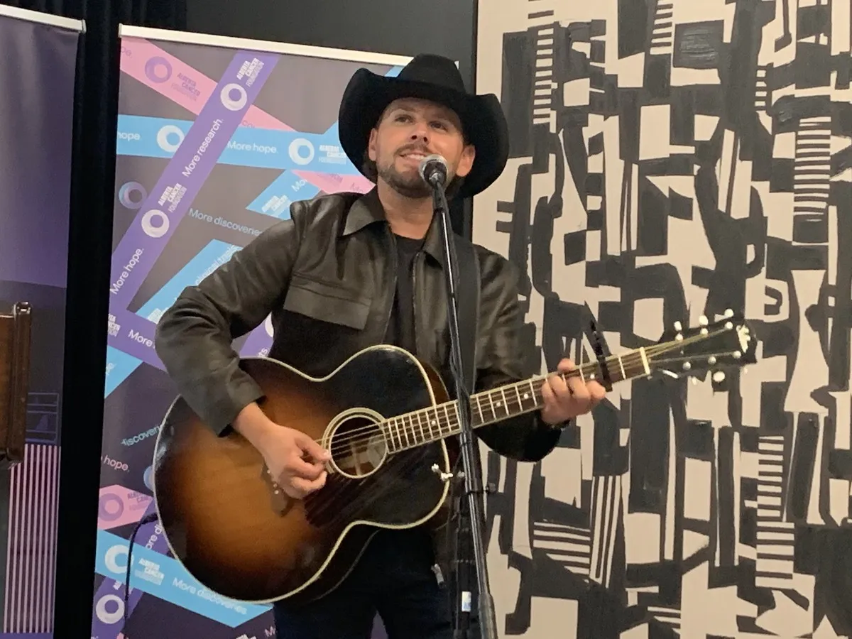 Country star Brett Kissel defends his Canadian pride