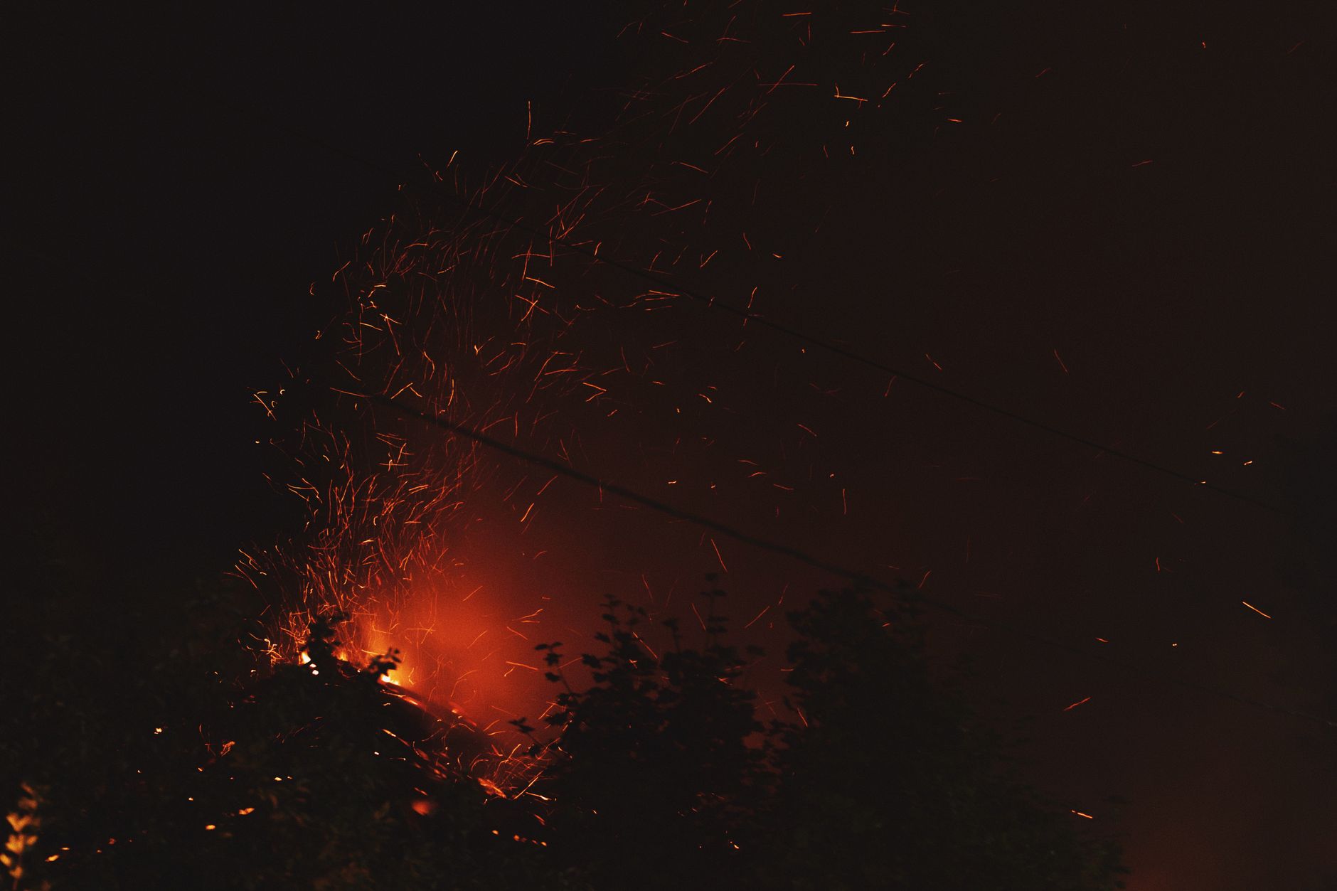 B.C. Hydro warns of flickering lights as wildfire ash clogs power lines