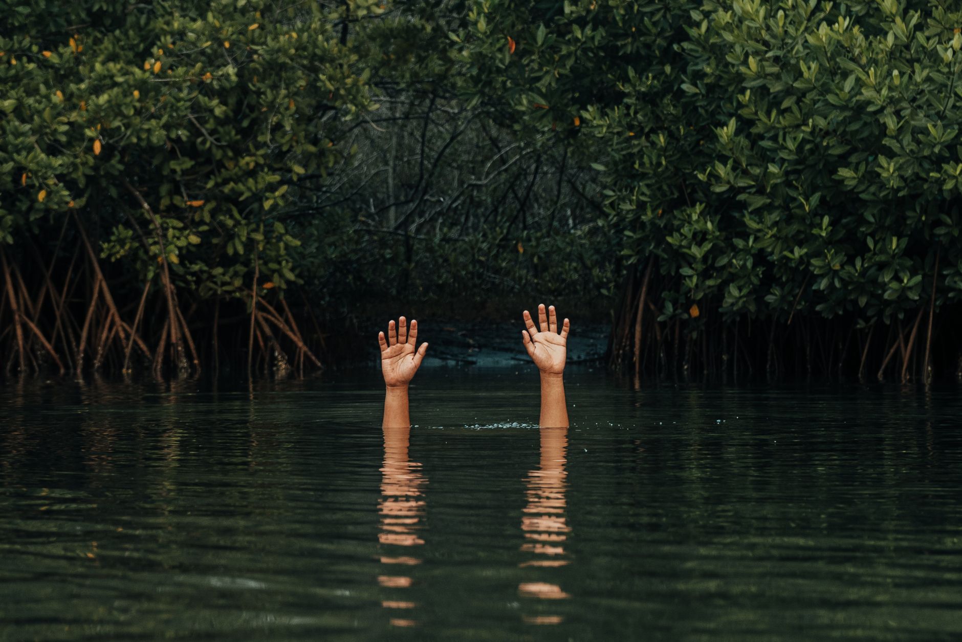 Alcohol significantly raises drowning death risk in youth