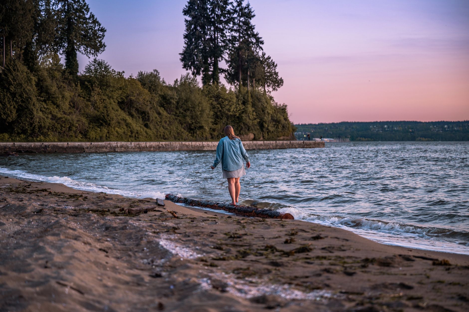 Woman attacked with wood at Kits Beach; man charged
