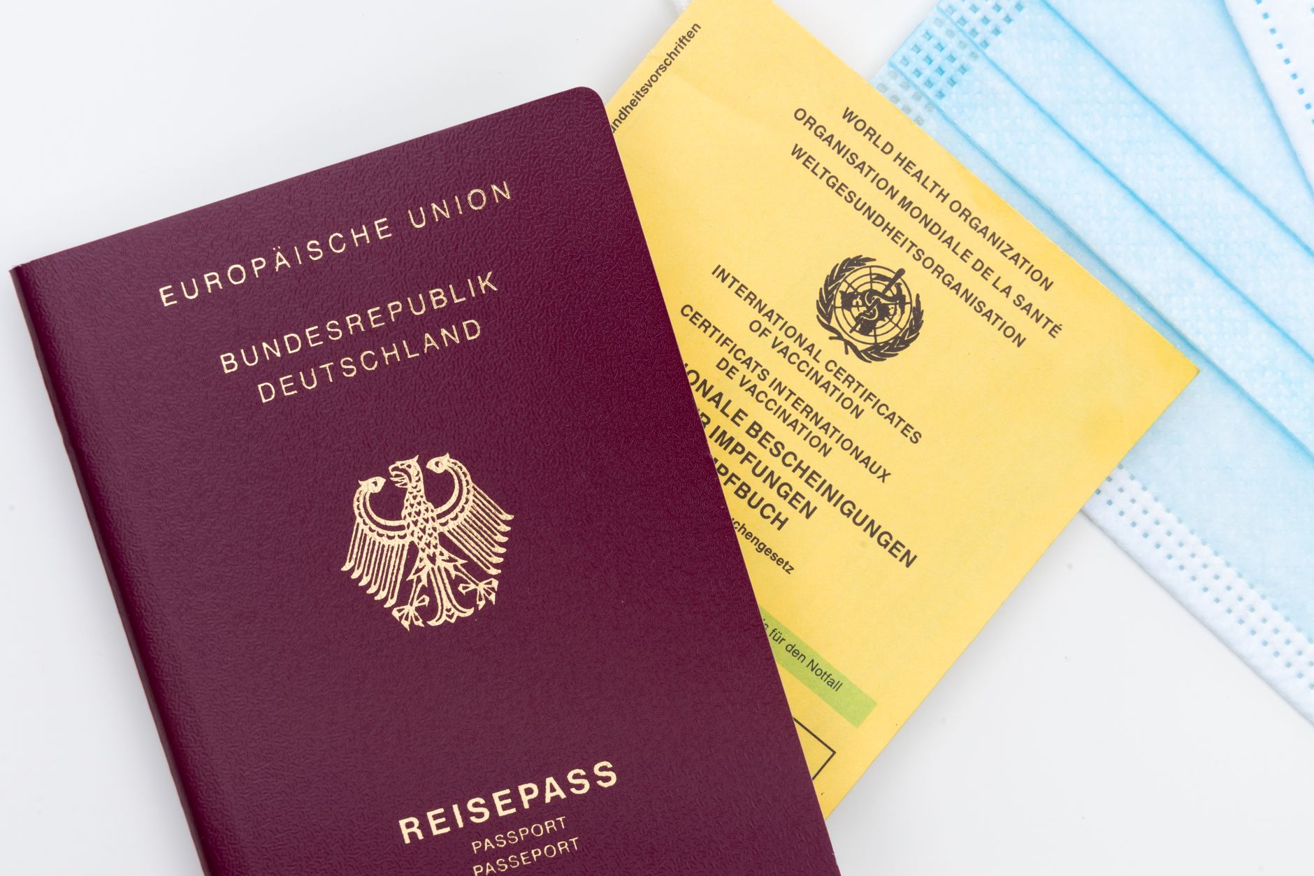 Canada pulls citizenship certificates from 'Lost Canadians'