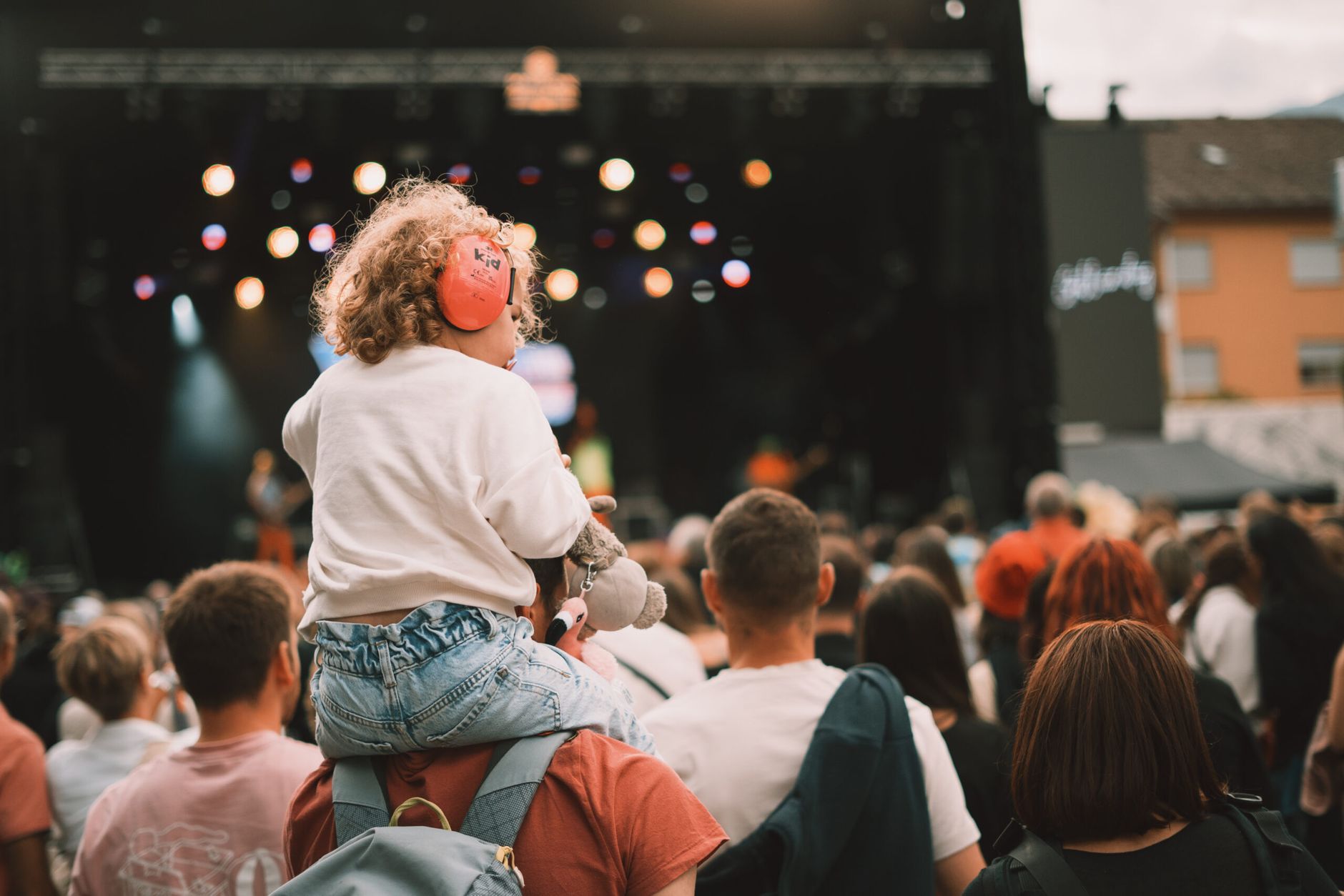 Outdoor festival noise complaints rise during Stampede week, Badlands issued ticket
