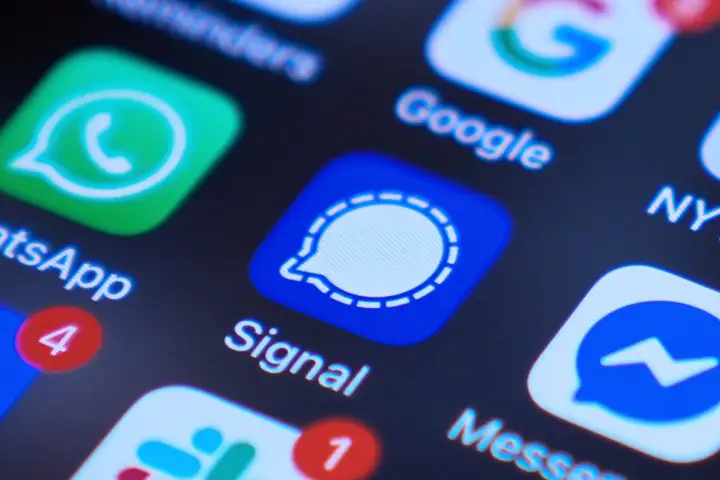 Signal, DuckDuckGo warn they may exit Canada over encryption bill