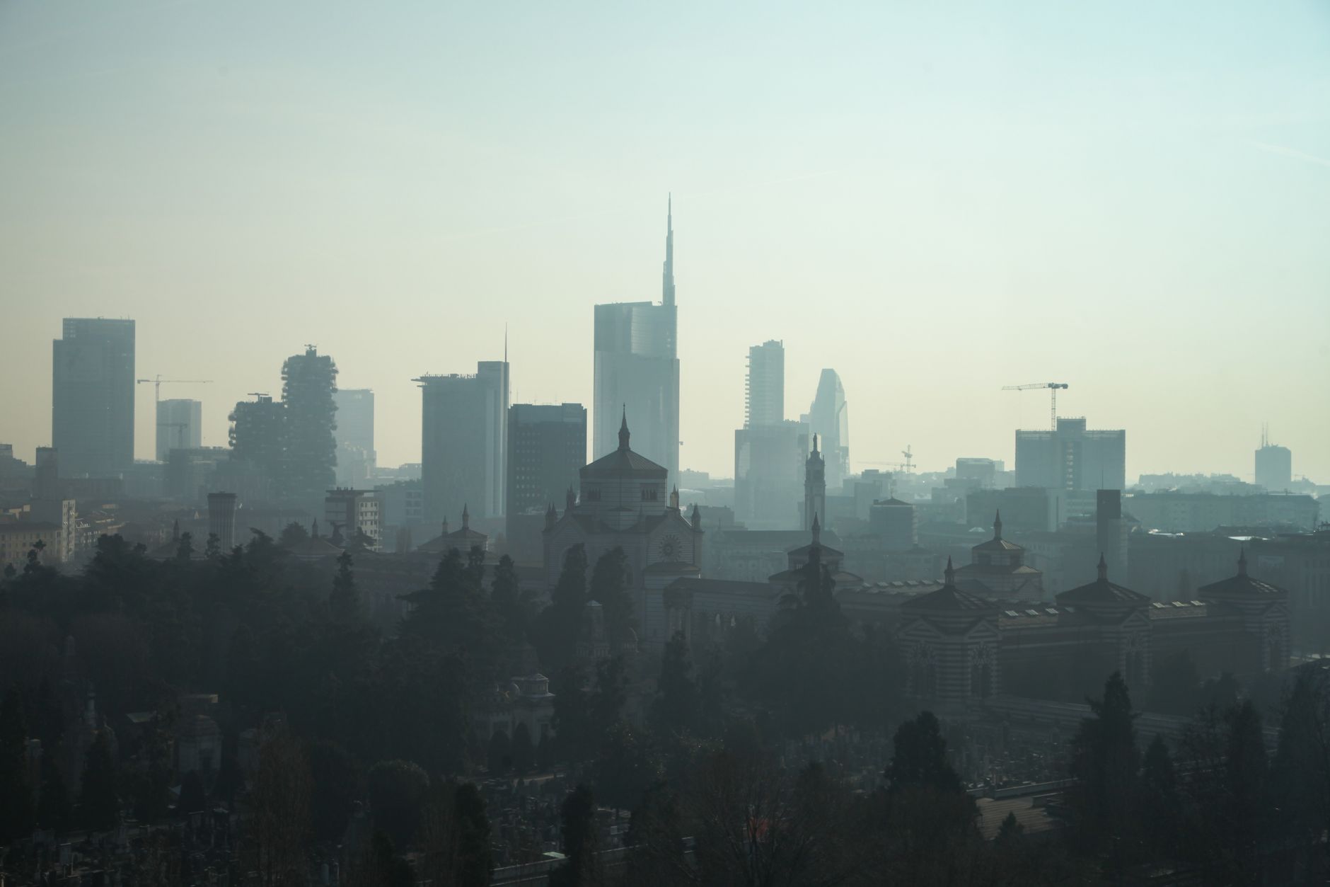 Ten degrees and a fog alert — layer up anyway, Calgary, June 4.
