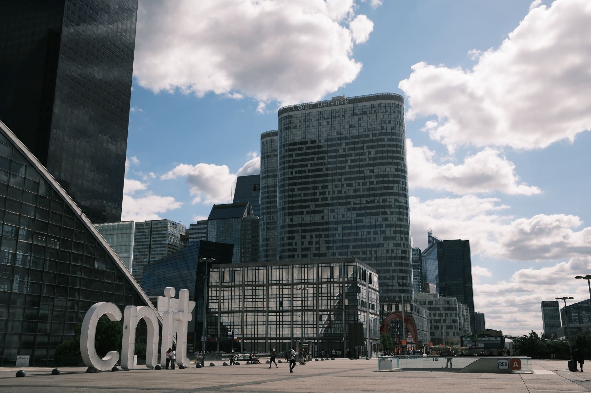 Friday's here—get outside, grab a layer—Toronto, June 5.